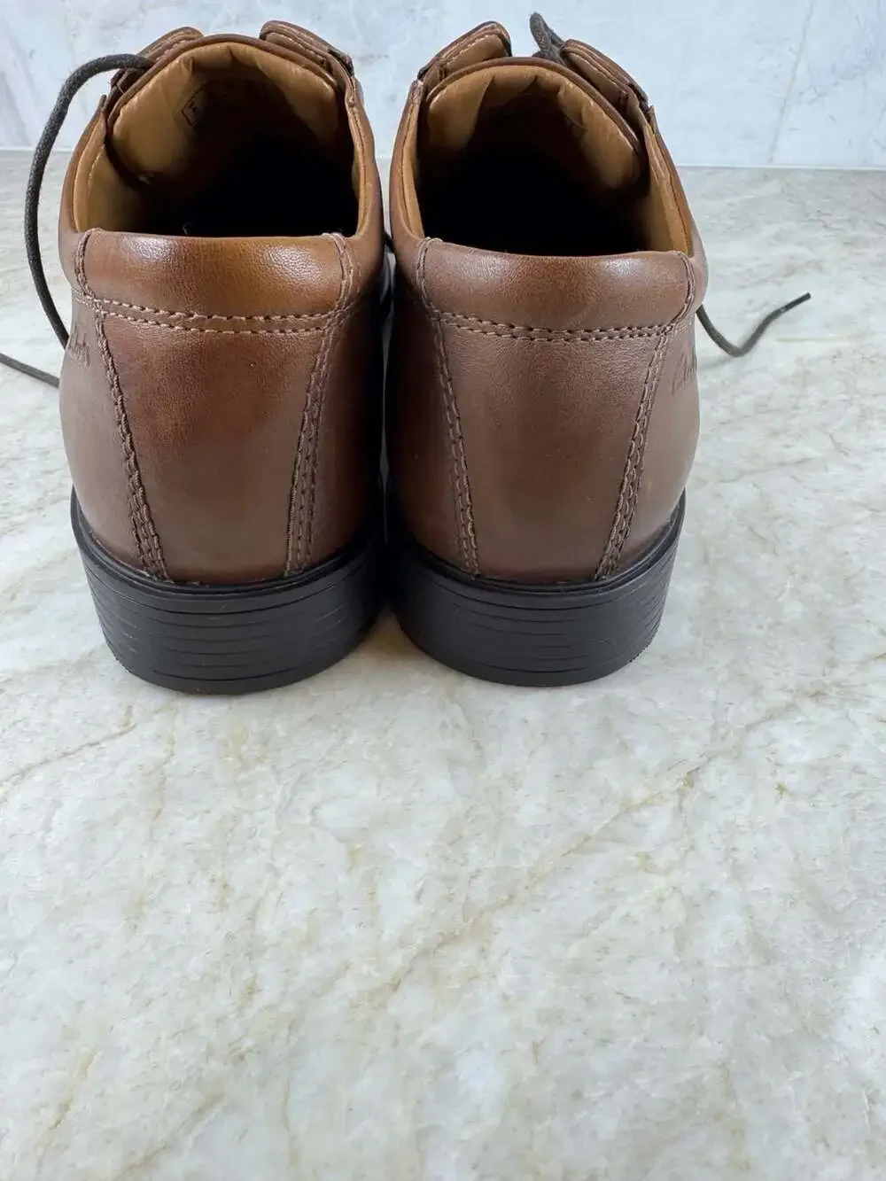 Clarks Tilden Walk Mens 9 M Dark Tan Brown Leather Oxford Dress Shoes